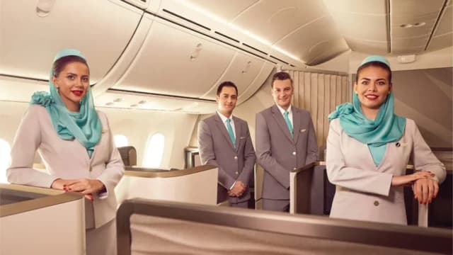 Gulf-Air-Cabin-Attendant