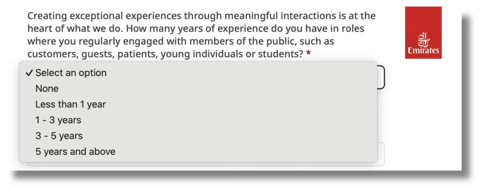 สมัครแอรโฮสเตส เอมิเรตส์ แอร์แขก ประสบการณ์