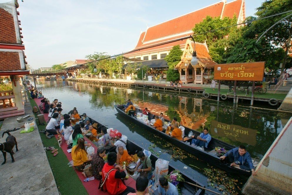 ตลาดน้ำขวัญเรียม