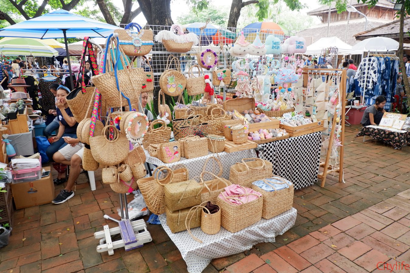 Rustic Market