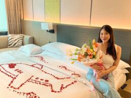น้อง พลอย Chattanon Qatar Airways