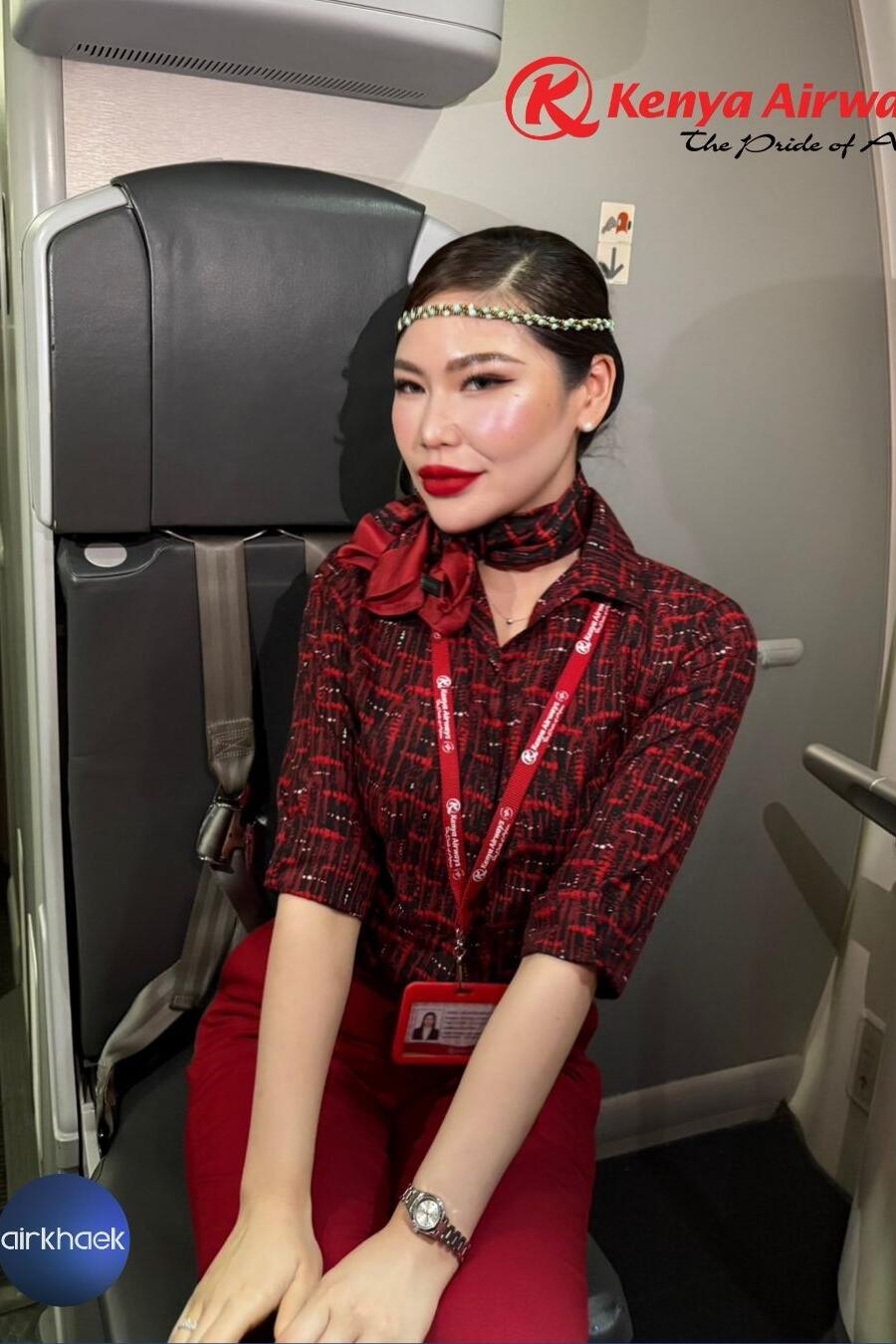 น้องป๋องแป๋ง Kenya Airways Cabin Crew